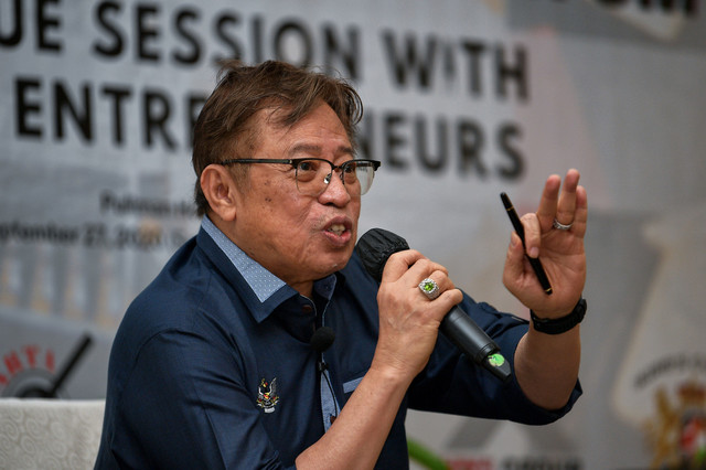 Sarawak govt forms committee to solve labour shortage issue
