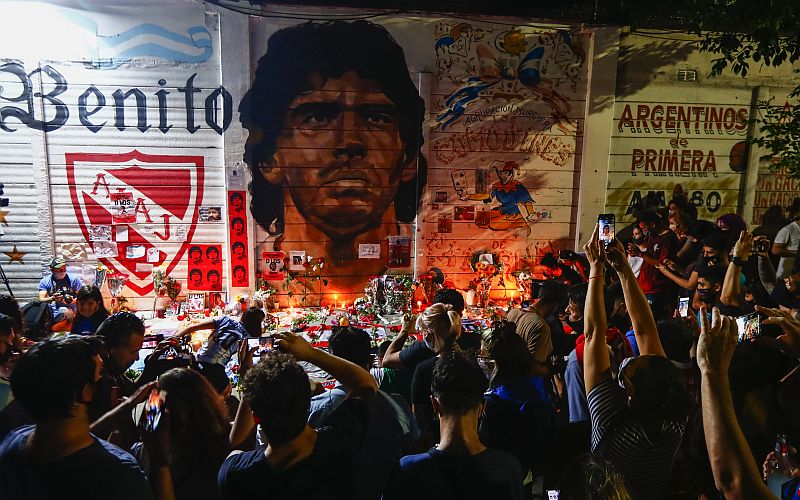 Argentine prosecutors probe Maradona death, including medical negligence