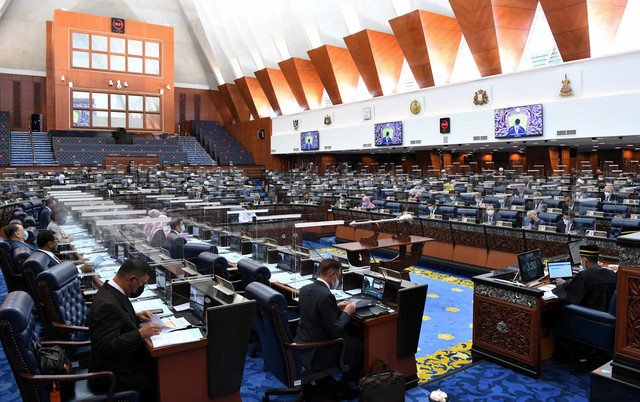 All MPs witness tabling of Budget 2021 in Dewan Rakyat