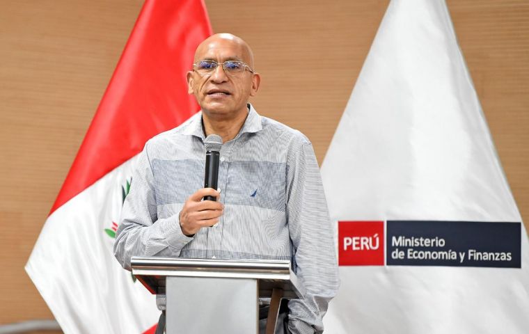 Peruvian government names respected finance minister to shore up investor confidence