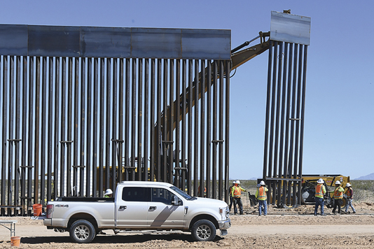 Mexico welcomes Pres Biden halt to border wall construction