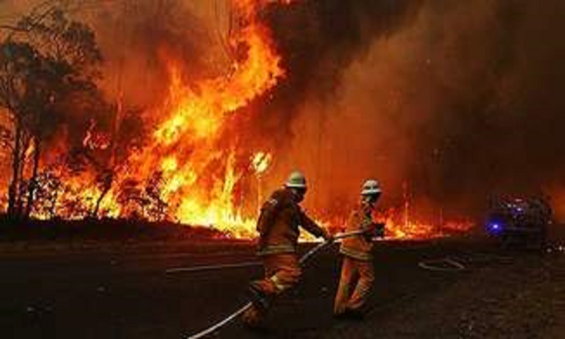 Bushfires Threaten Lives, Homes In Western Australia