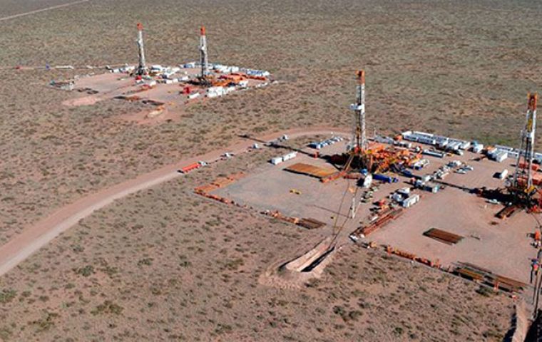 Argentine oil and gas activity picking up in Vaca Muerta shale deposits