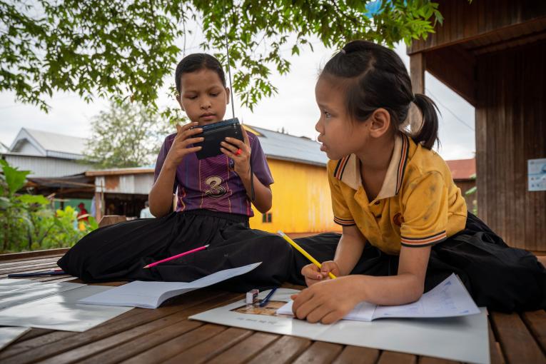 Cambodia, UNICEF Work Together To Provide Distance Learning To Ethnic Minority Students Amidst Pandemic