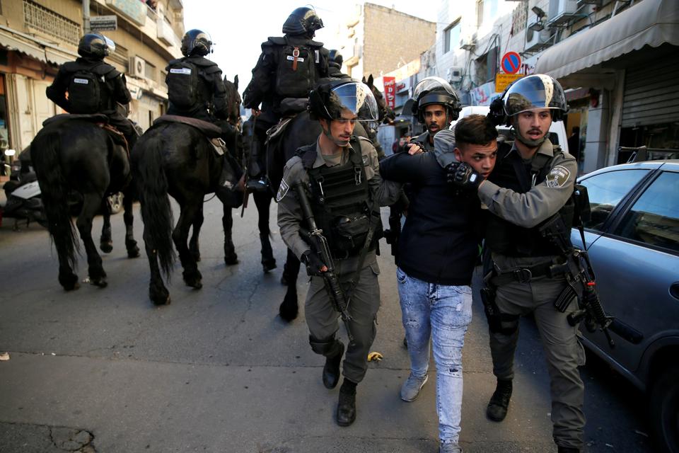 64 More Palestinians Injured As Clashes With Israeli Police Continue In East Jerusalem