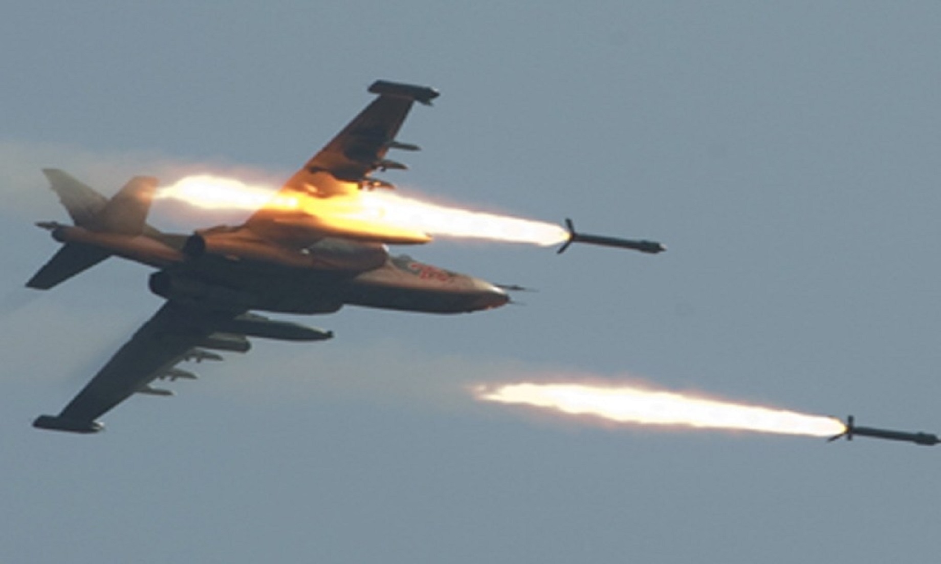 Israeli Missiles Hit Syrian Military Sites, Killing One Civilian