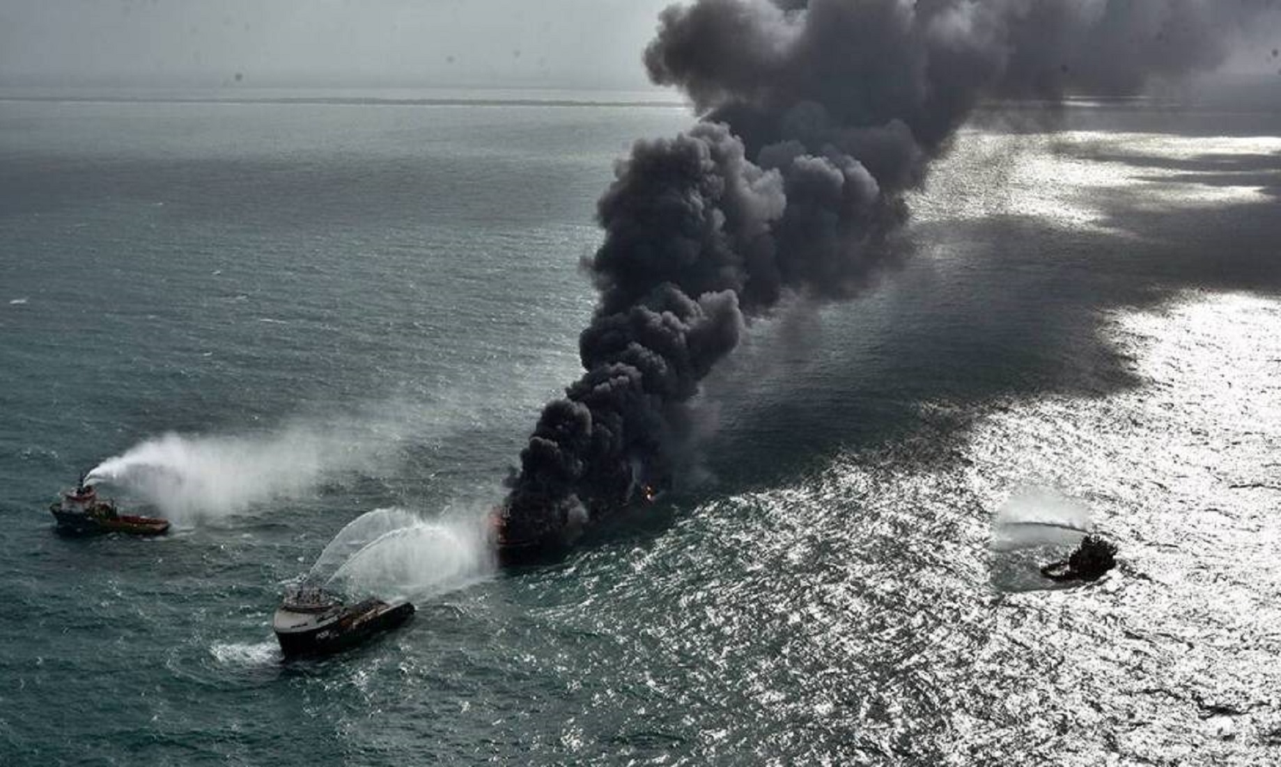 Sri Lanka Monitors Oil Spill From Burning Vessel