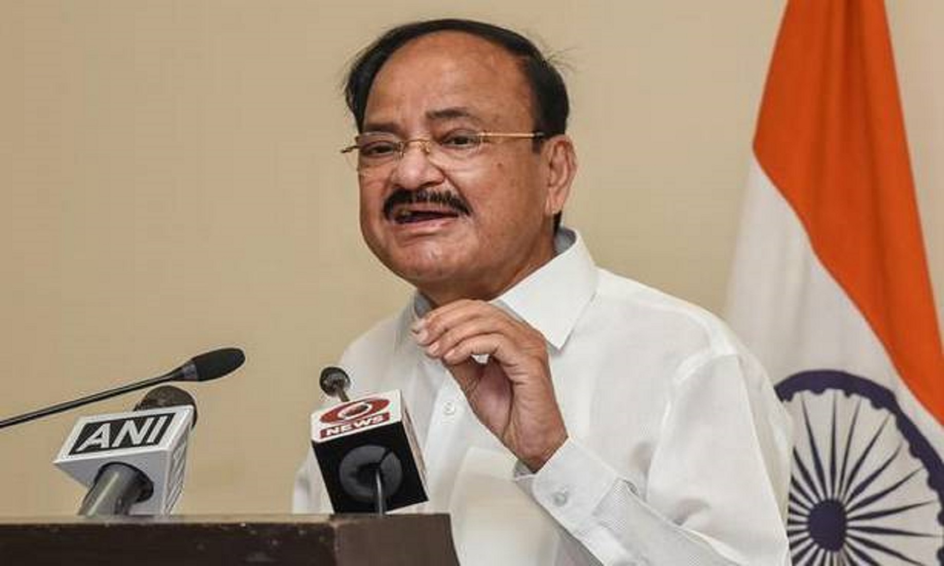 Indian Vice President Urges Scientists To Expedite Development Of COVID-19 Vaccine For Children