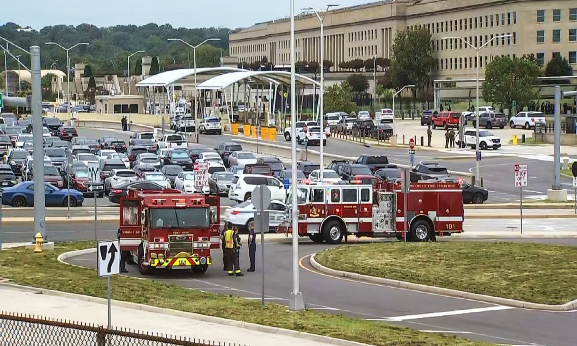 Pentagon Lifts Lockdown After Gunshots Fired Near Metro Bus Station
