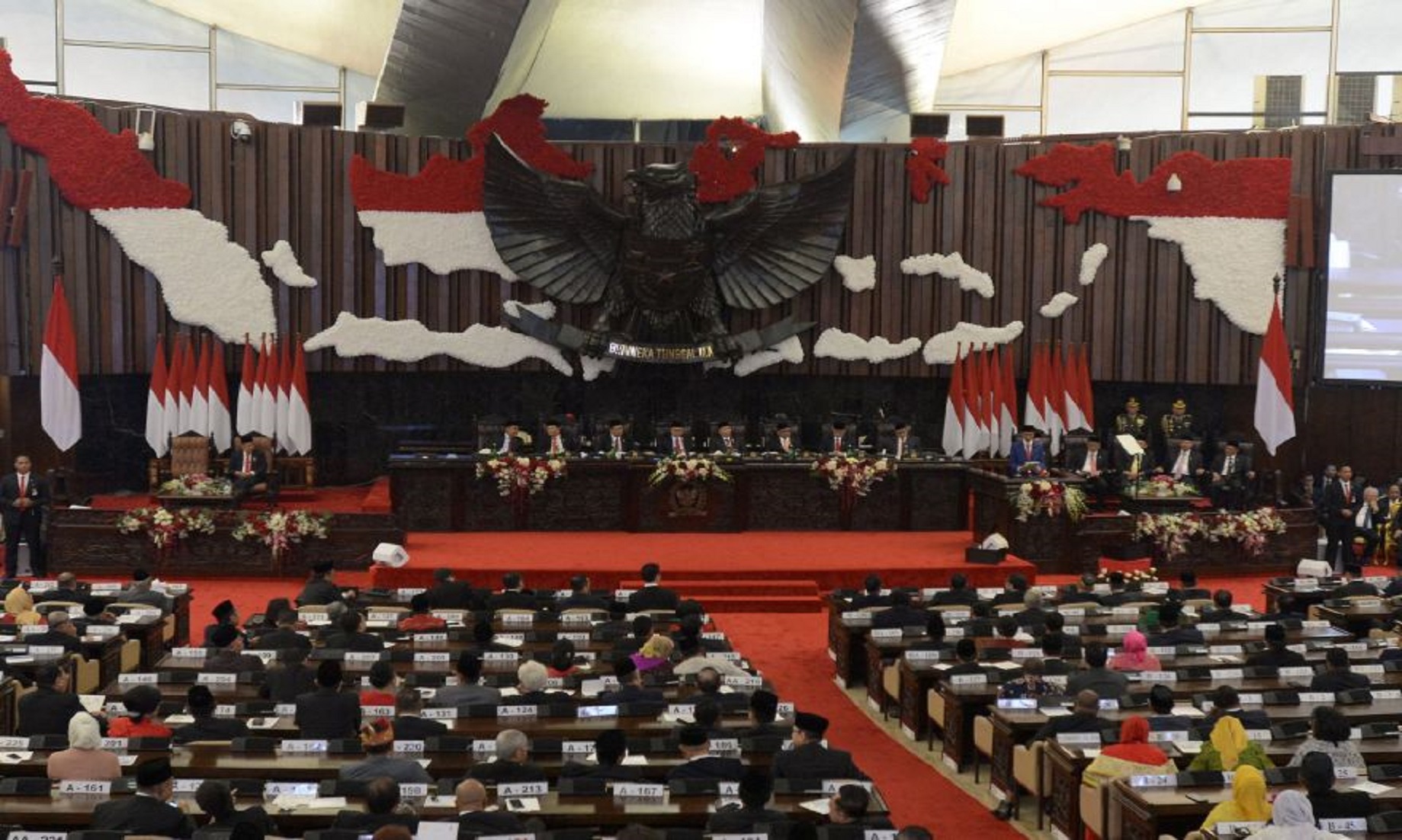 Indonesian Parliament Approves Government’s 2022 Budget