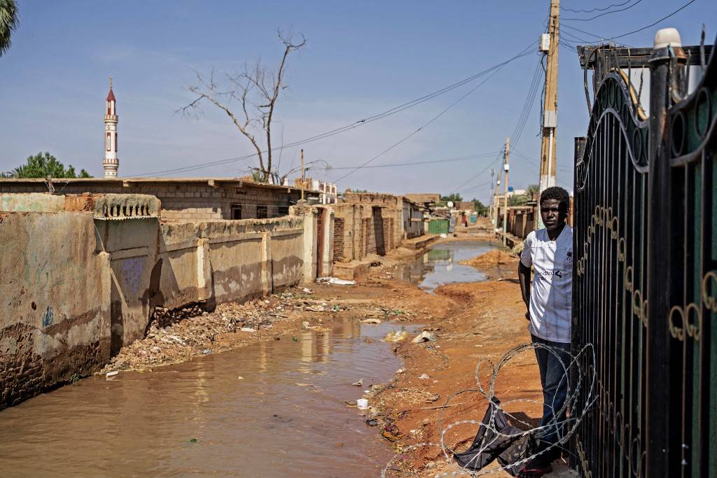 Sudan floods kill over 80 people: official