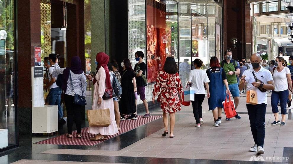 Singapore Reports 1,761 New COVID-19 Cases