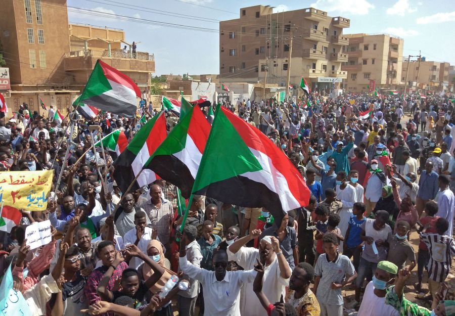 Military coup: Saudis, UAE join US, UK in urging restoration of Sudan govt