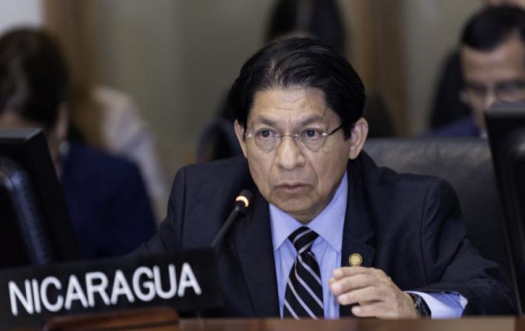 Nicaragua pulling out from OAS, FM announces