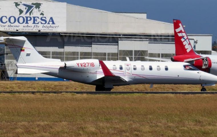 Venezuelan aircraft banned in the US carries former Bolivian President Morales to Buenos Aires