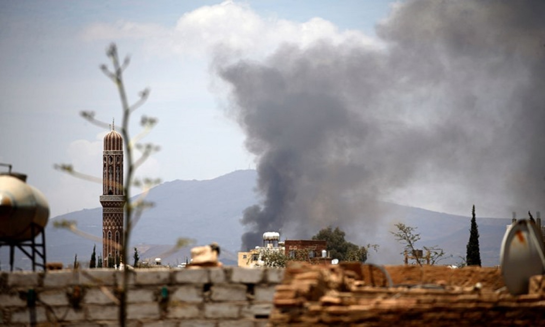 Saudi-Led Airstrike Kills Seven Houthis In Yemen’s Taiz