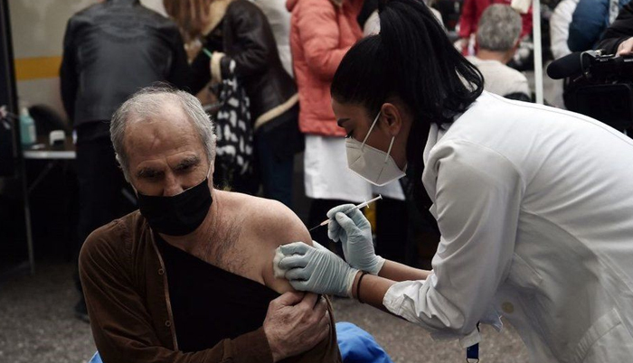 Covid-19:: Greece to fine over-60s who refuse vaccine