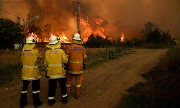 Lives, Homes Under Threat As Dangerous Bushfires Rage In Western Australia