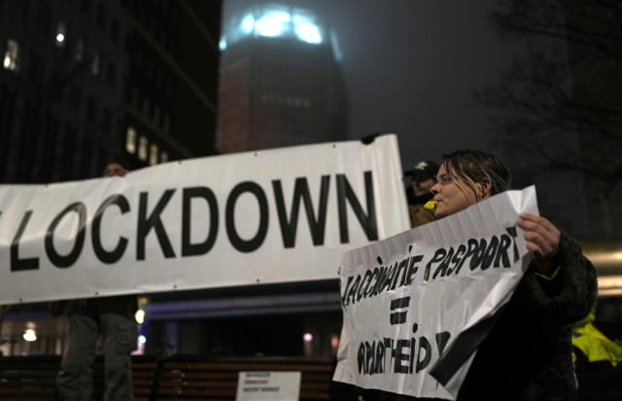 Roundup: Dutch lockdown as Europe intensifies Omicron response