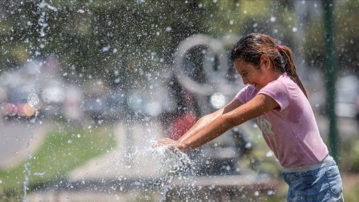 Argentine towns sizzle amid ‘hottest days in history’