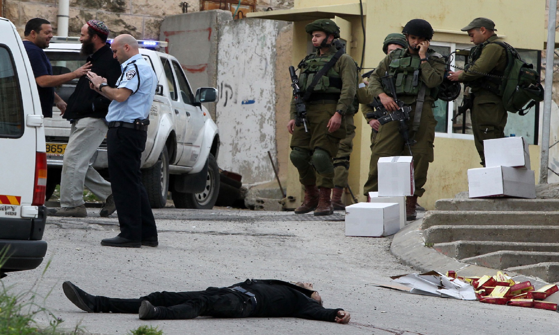 Palestinian Shot Dead By Israeli Soldiers
