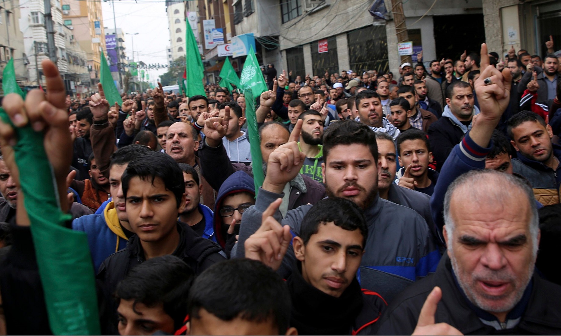 Hamas Official Warns Strong Omicron Wave To Strike Gaza In Coming Weeks