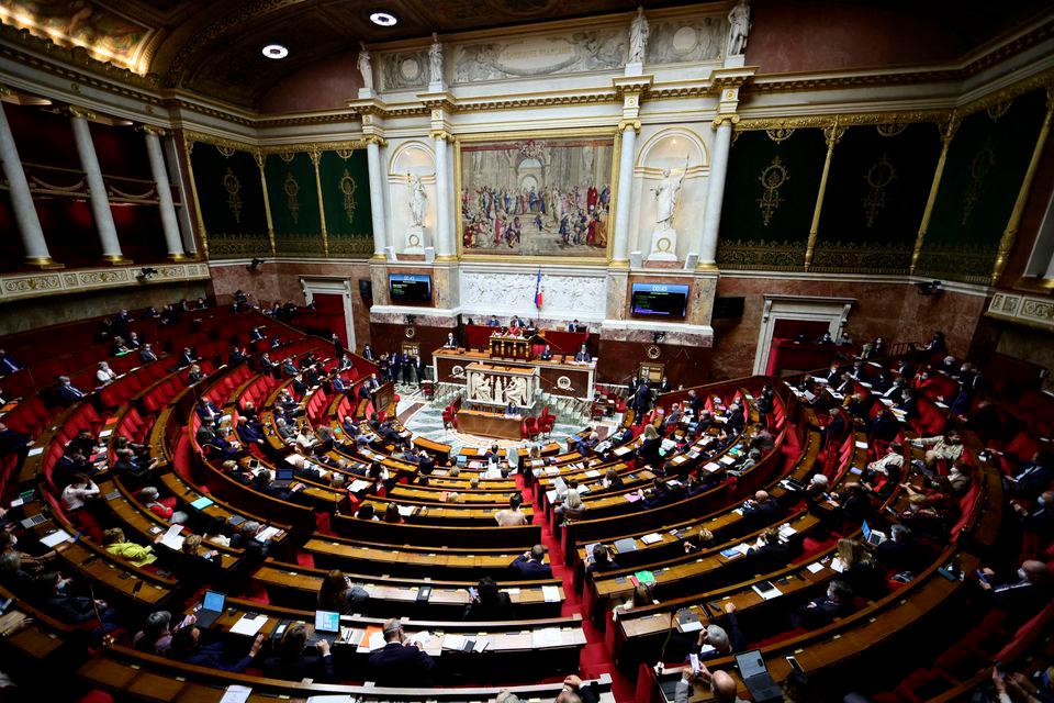 Covid-19: French parliament approves vaccine pass