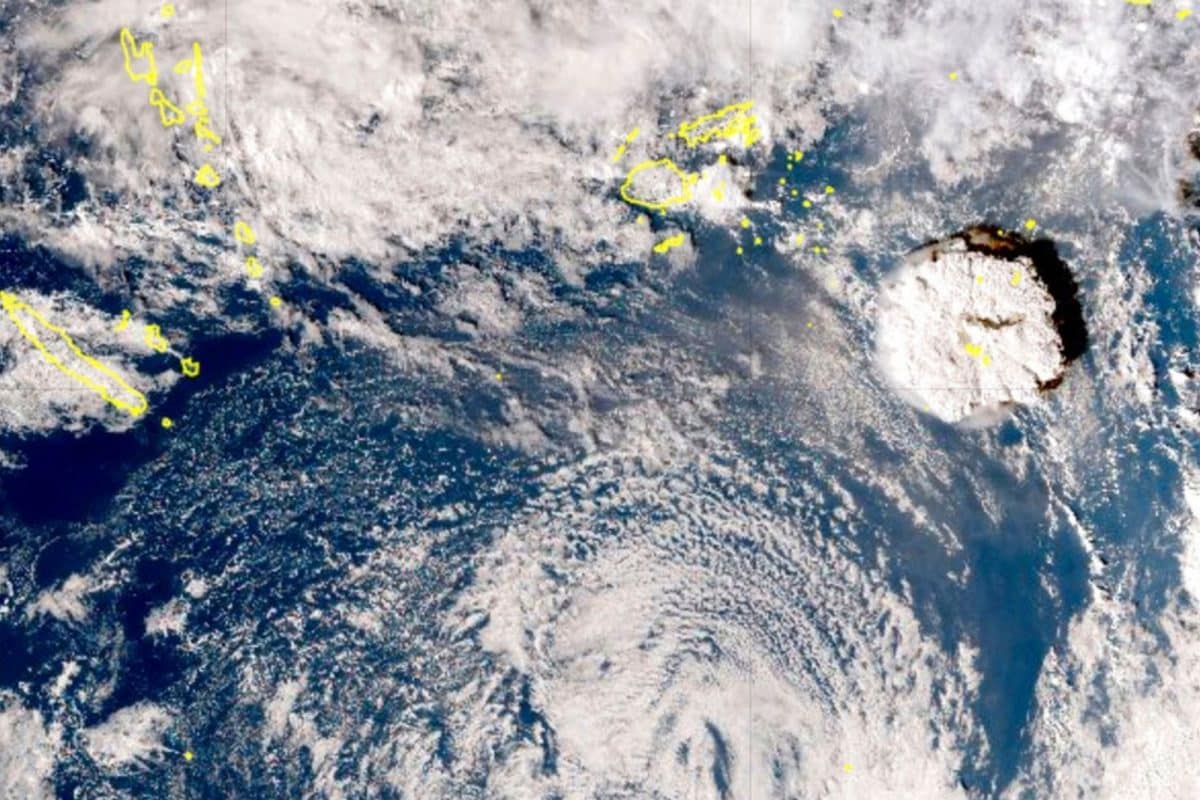 Tsunami warning for US West Coast, flooding in Hawaii after Tonga eruption