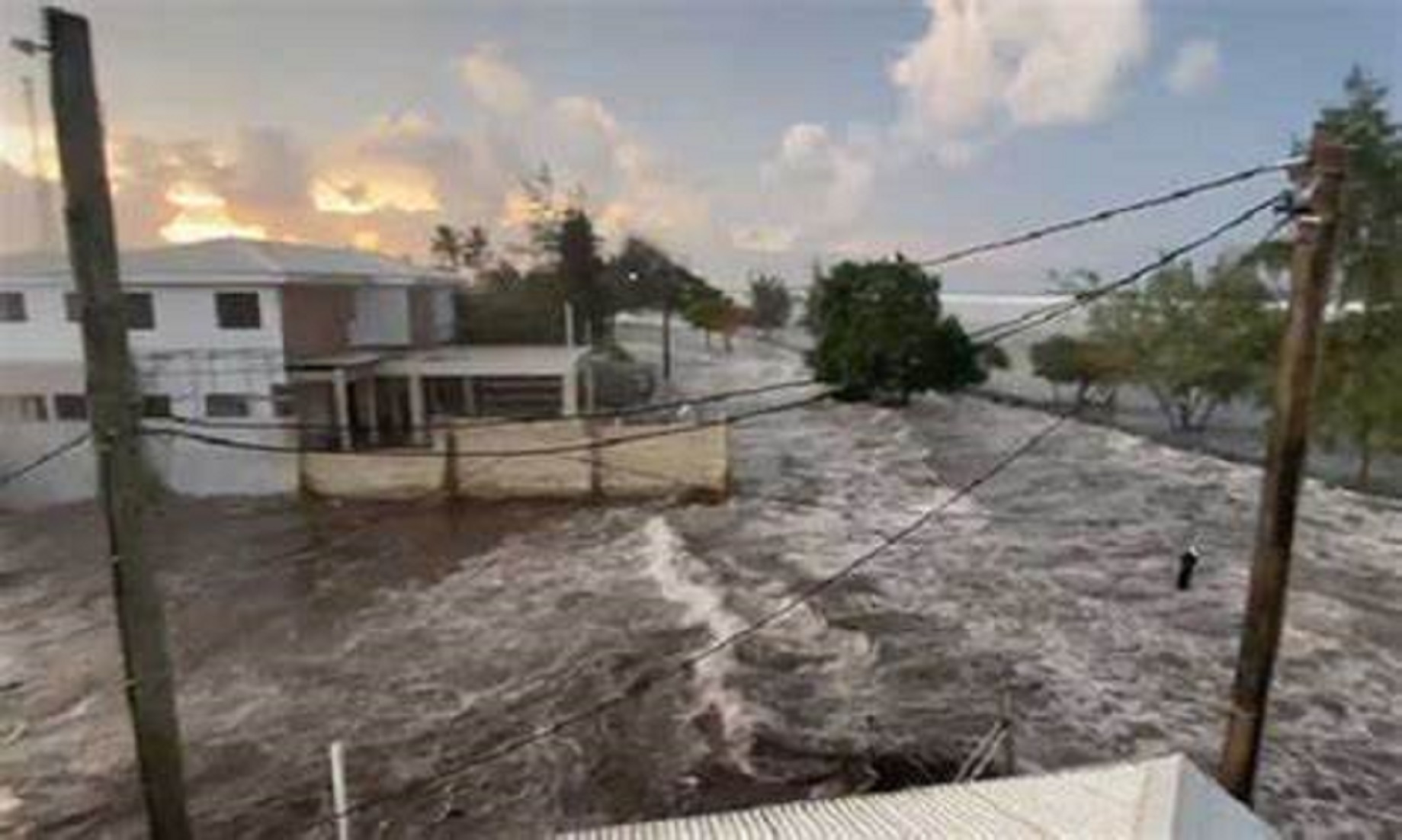 Japan’s Weather Agency Warns Of Tsunami Following Volcanic Eruption In Tonga