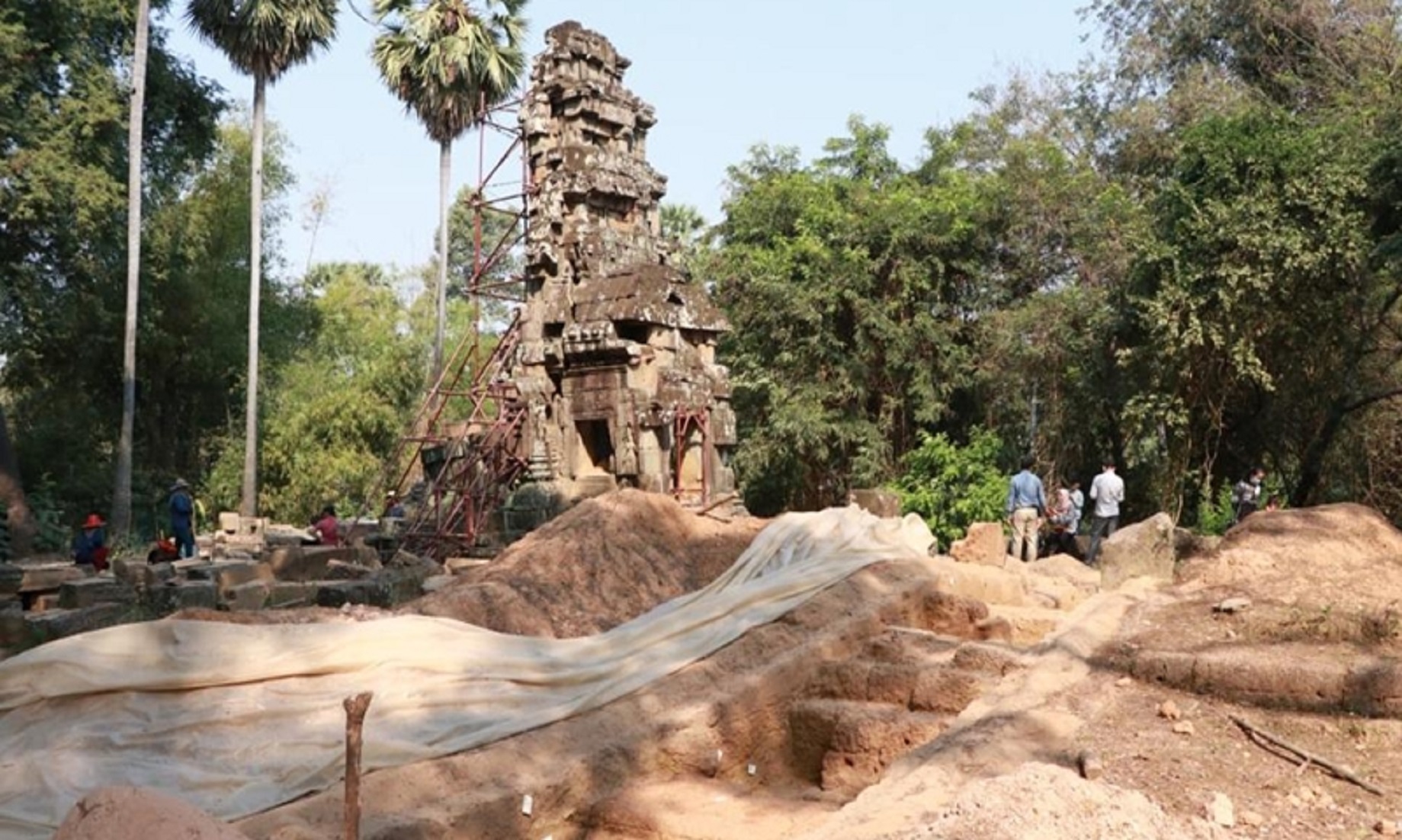 Excavations At Ruined Temple In Cambodia’s Famed Angkor Site Almost Completed