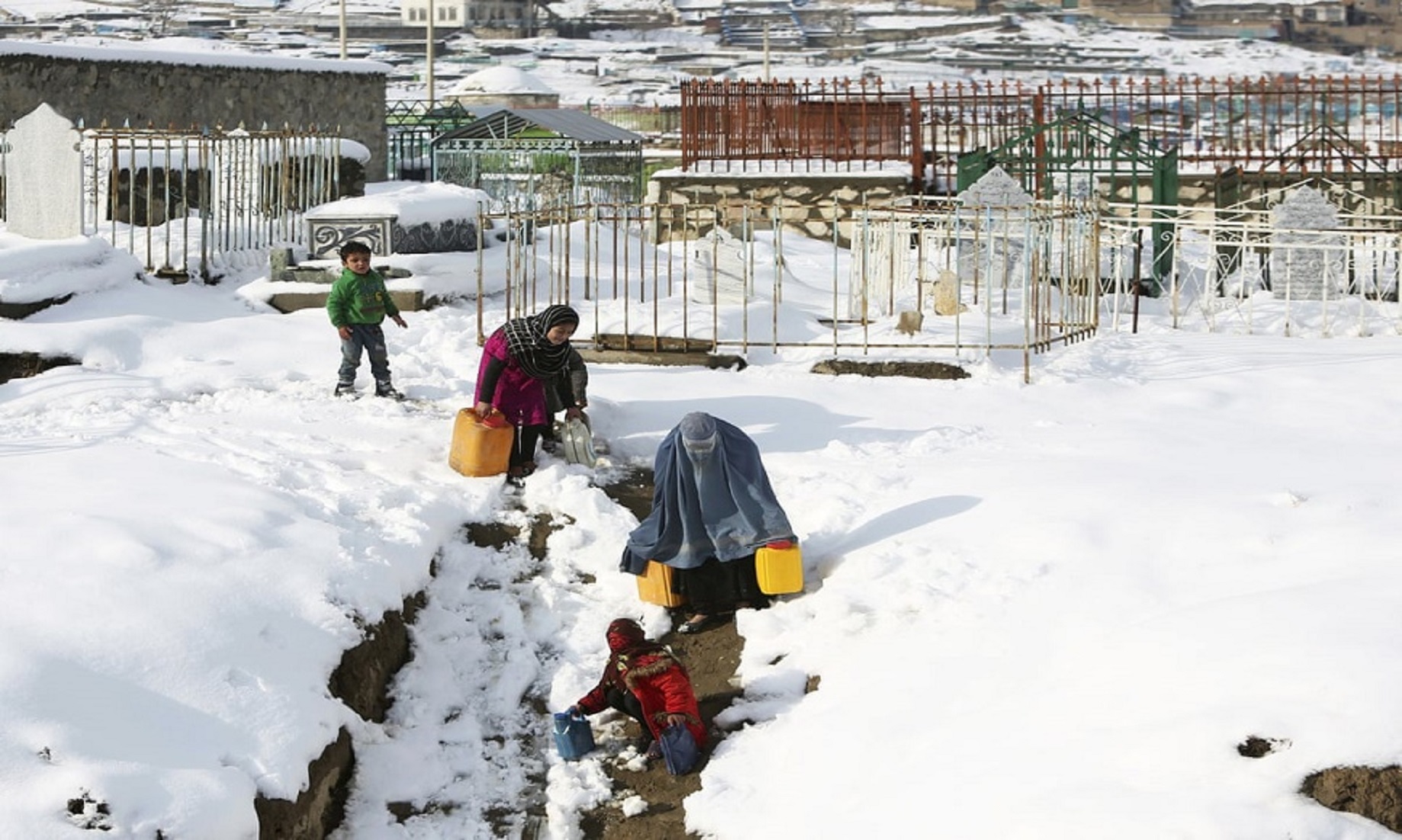 Avalanche Claims 20 Lives In E. Afghanistan