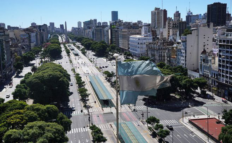 Argentina pays IMF $370 mn in debt interest