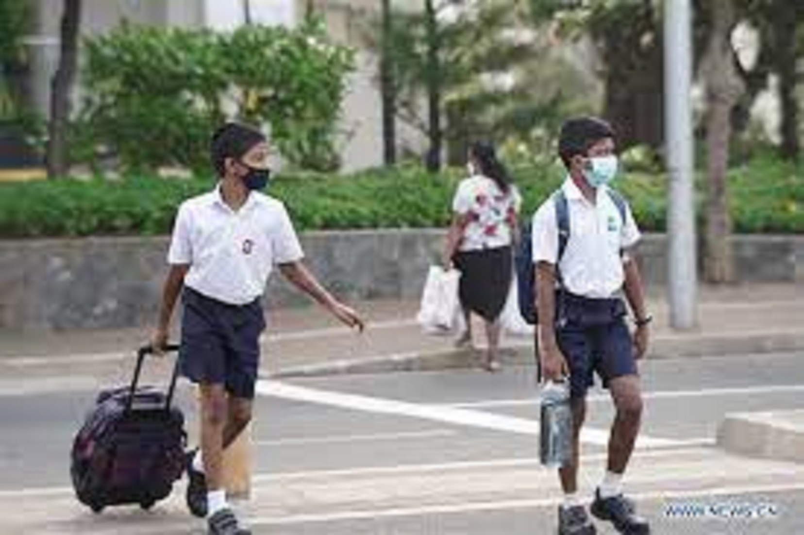 Sri Lankan Schools Further Relax COVID-19 Restrictions