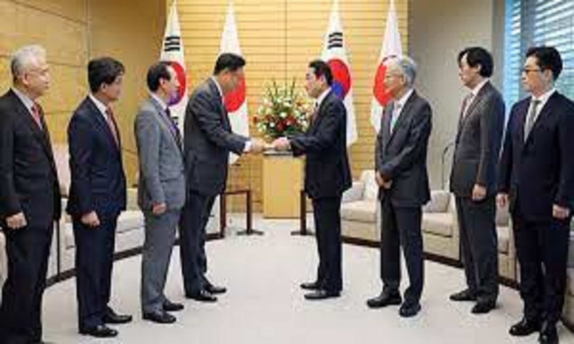 Japan’s PM, S. Korean Delegation Agree To Improve Bilateral Ties