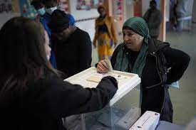 French presidential elections: France faces bruising runoff after Macron and Le Pen top first-round