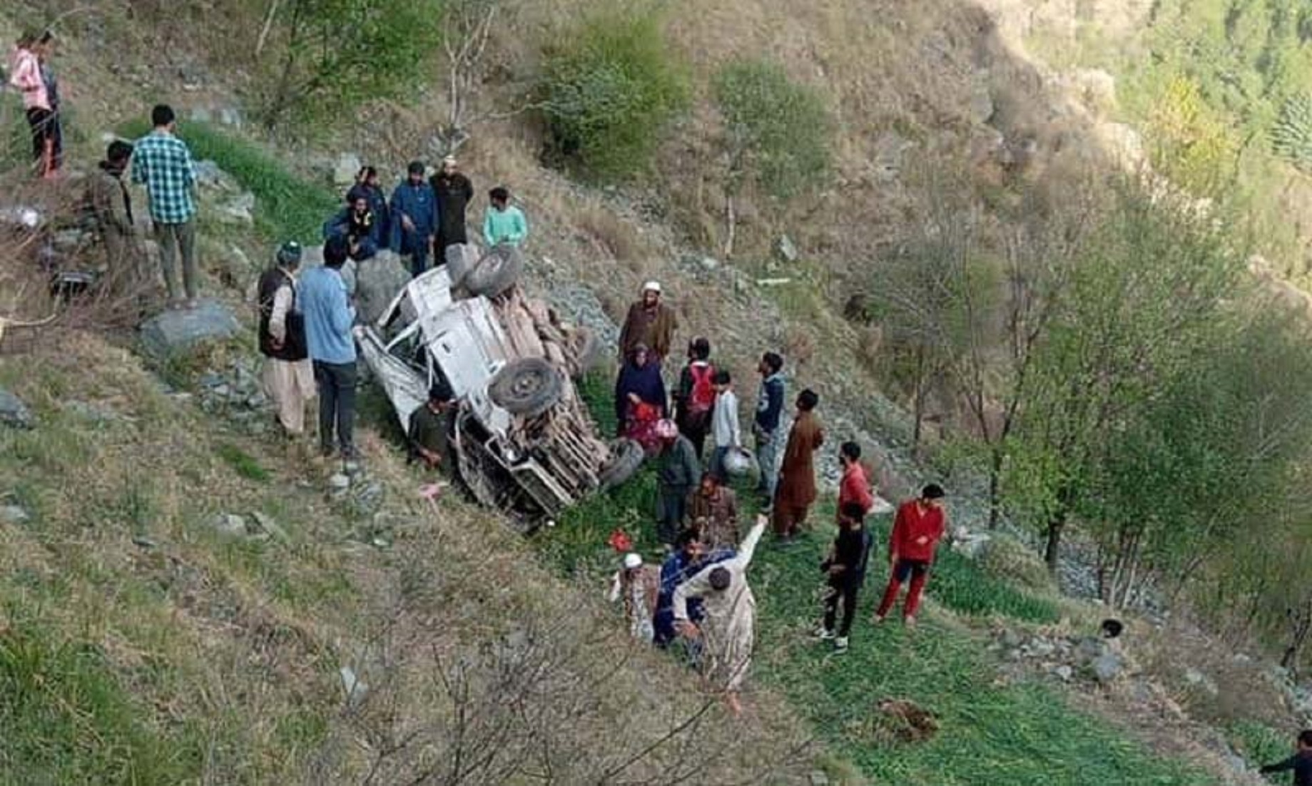 Nine Killed, Four Injured As Vehicle Falls Into Gorge In Indian-Controlled Kashmir