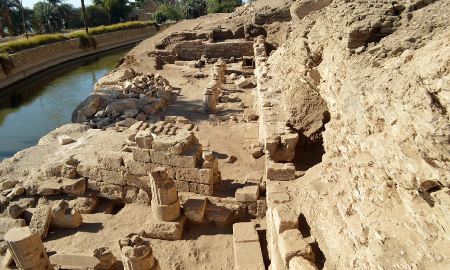 85 Ancient Tombs Unearthed In Upper Egypt