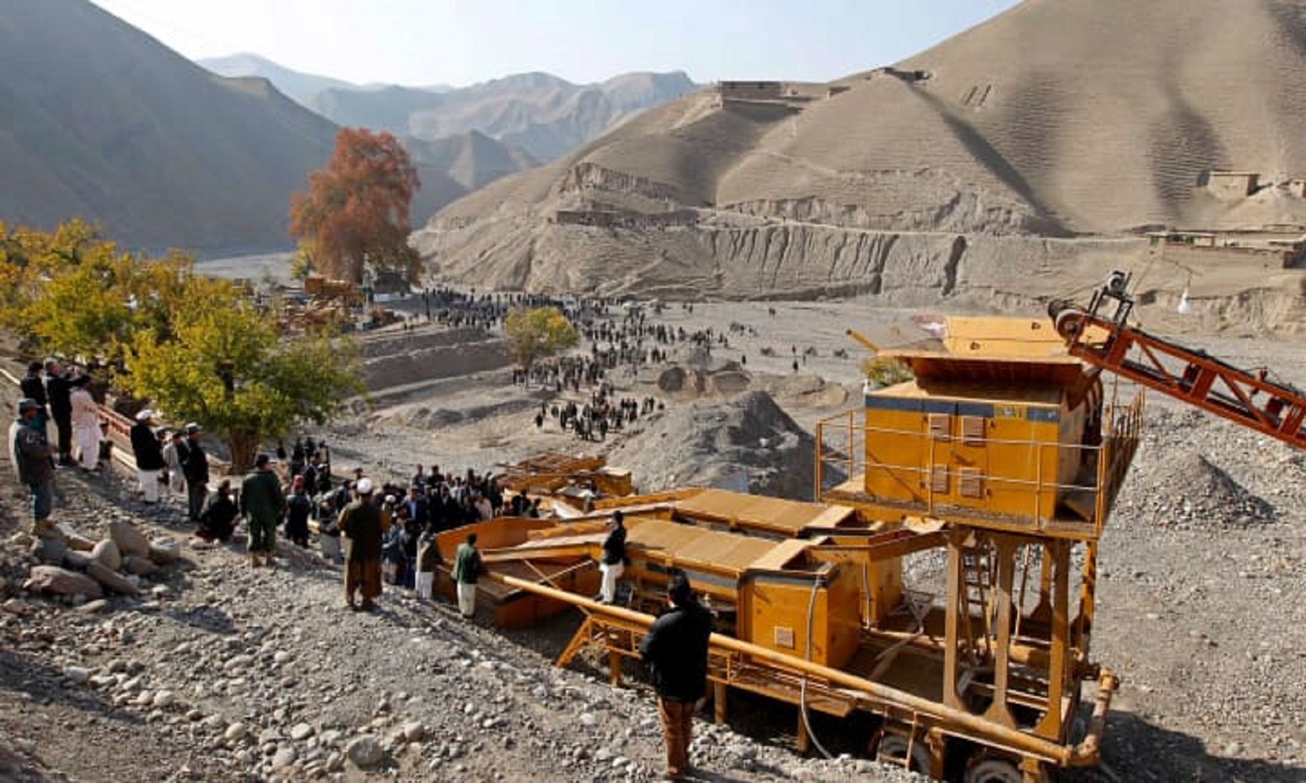 Afghan Ministry Puts Five Small-Scale Mines For Bidding