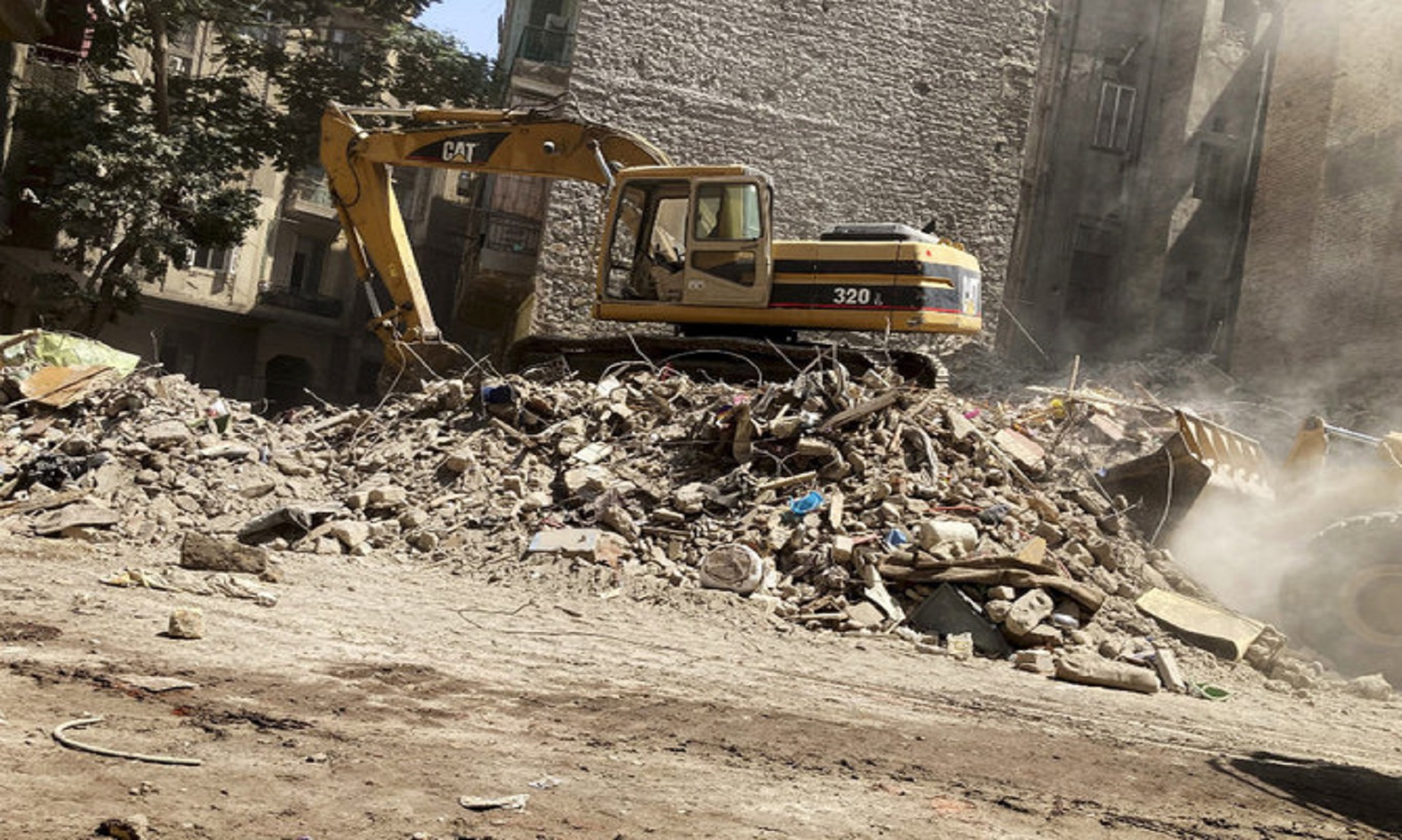 Six Killed In Building Collapse In Cairo