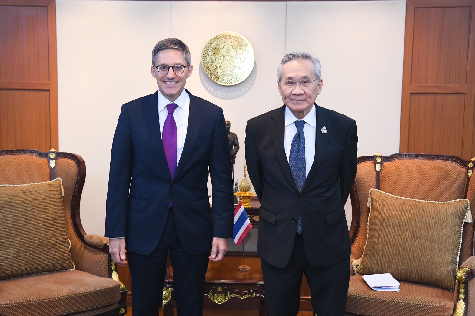 US top official, Thai DPM discuss ways to strengthen strategic partnership