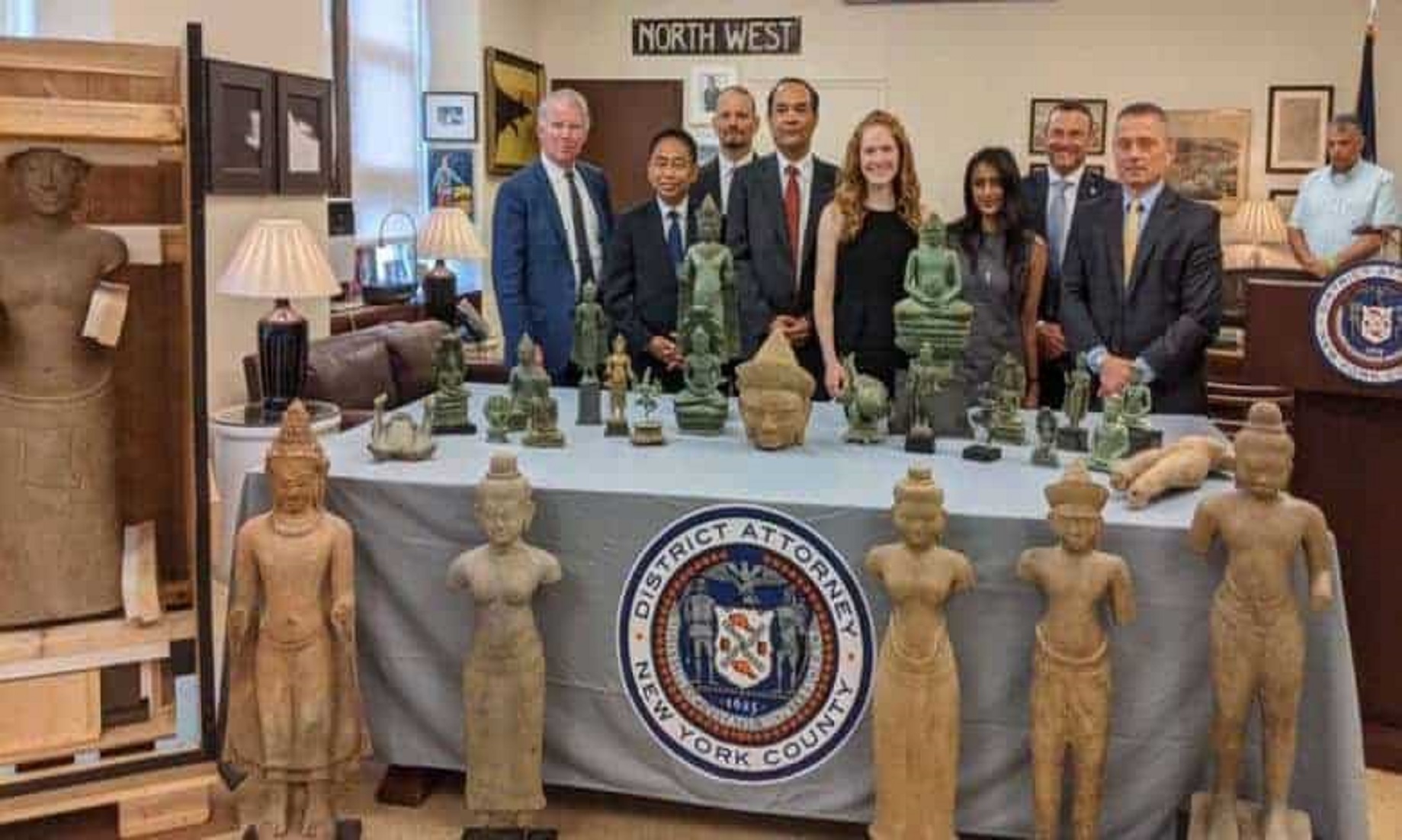 27 Smuggled Cambodian Antiquities Repatriated From U.S.