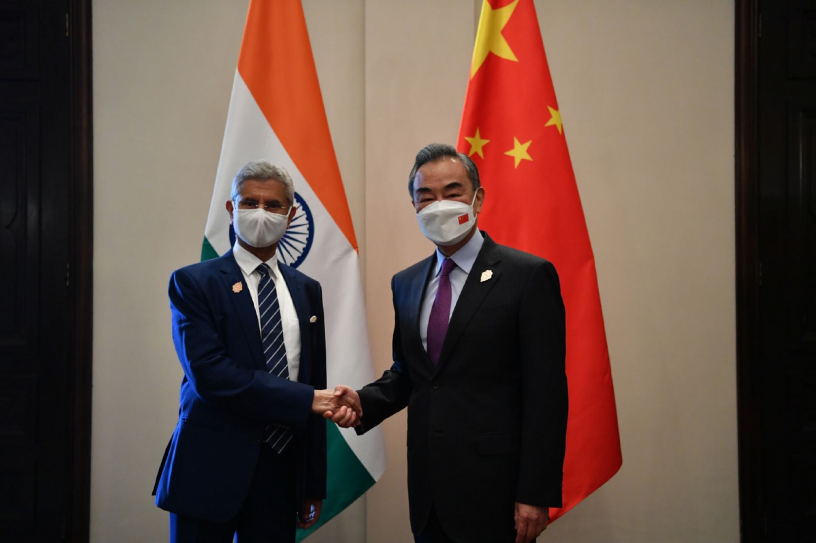 China’s Wang Yi Met Indian FM Jaishankar On Bilateral Ties
