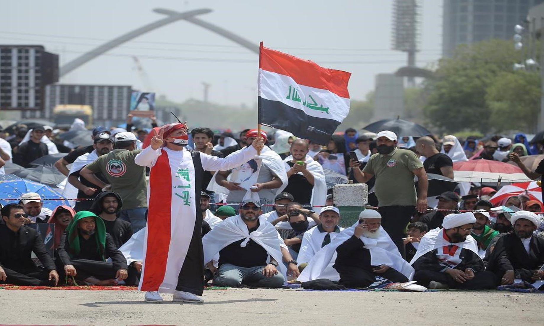 Prominent Shiite Cleric’s Opponents Launch Rival Sit-In In Iraqi Capital
