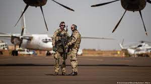 Germany suspends military operations in Mali