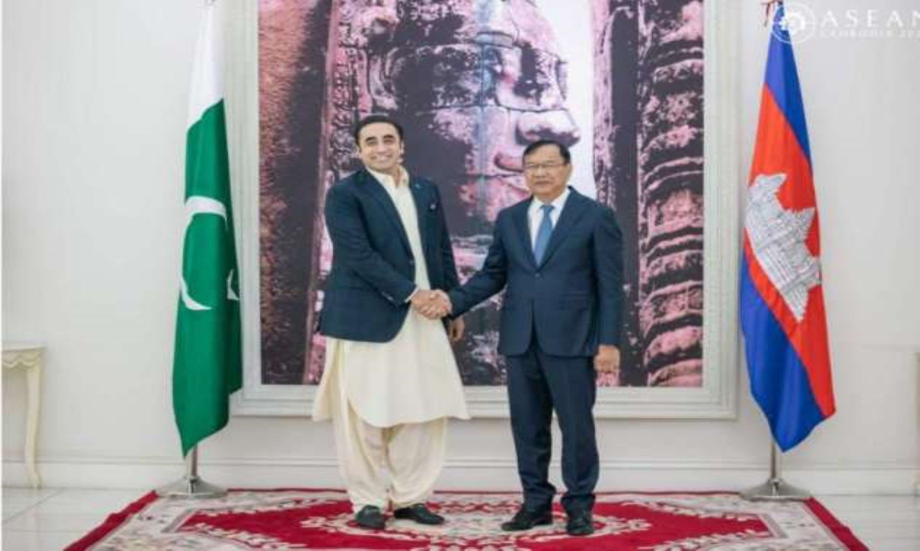 Cambodia, Pakistan Vowed To Further Enhance Bilateral Ties
