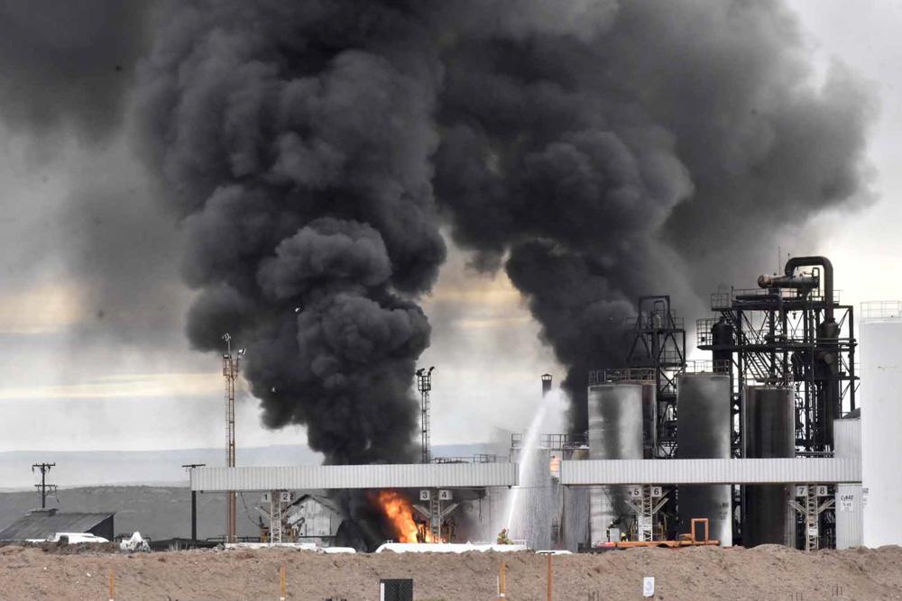 At least 3 killed in refinery explosion in Argentina