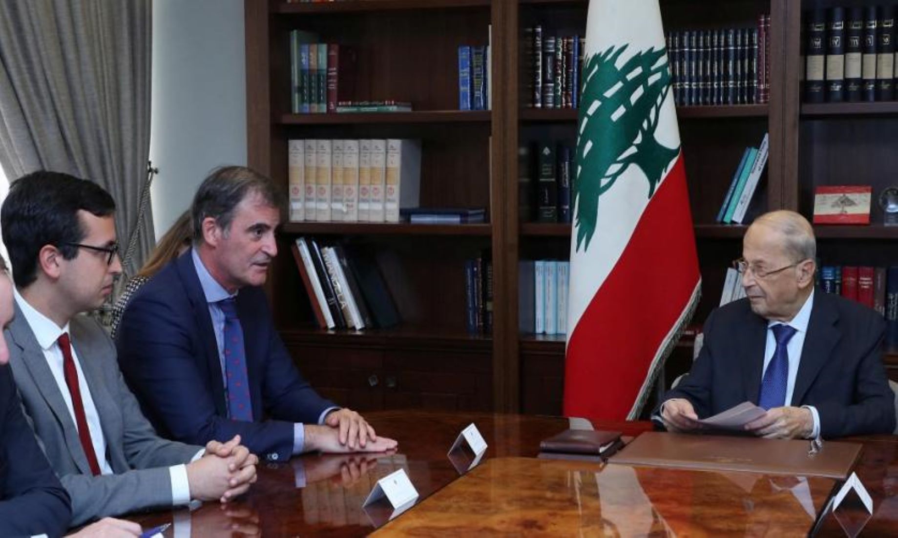 IMF Urged Lebanon To Restore Confidence In Banking, Financial Sectors