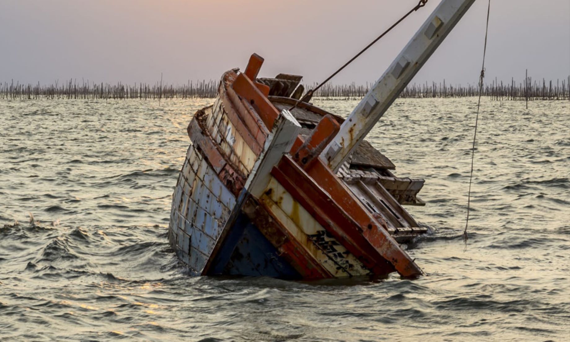 Boat Sank Off Cambodia’s Sea, Over 20 Chinese Missing