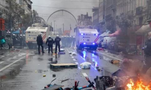 World Cup riots in Brussels after Morocco beat Belgium