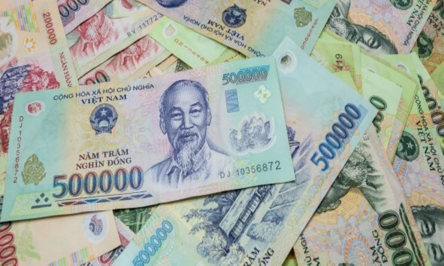 Vietnamese Banks Raised Interest Rates To Pre-Pandemic Levels